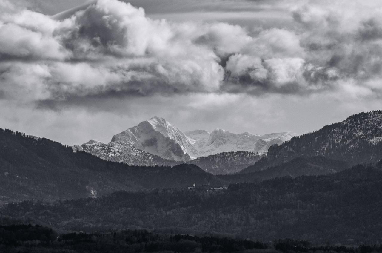 Bergpanorama am Hochberg bei Traunstein